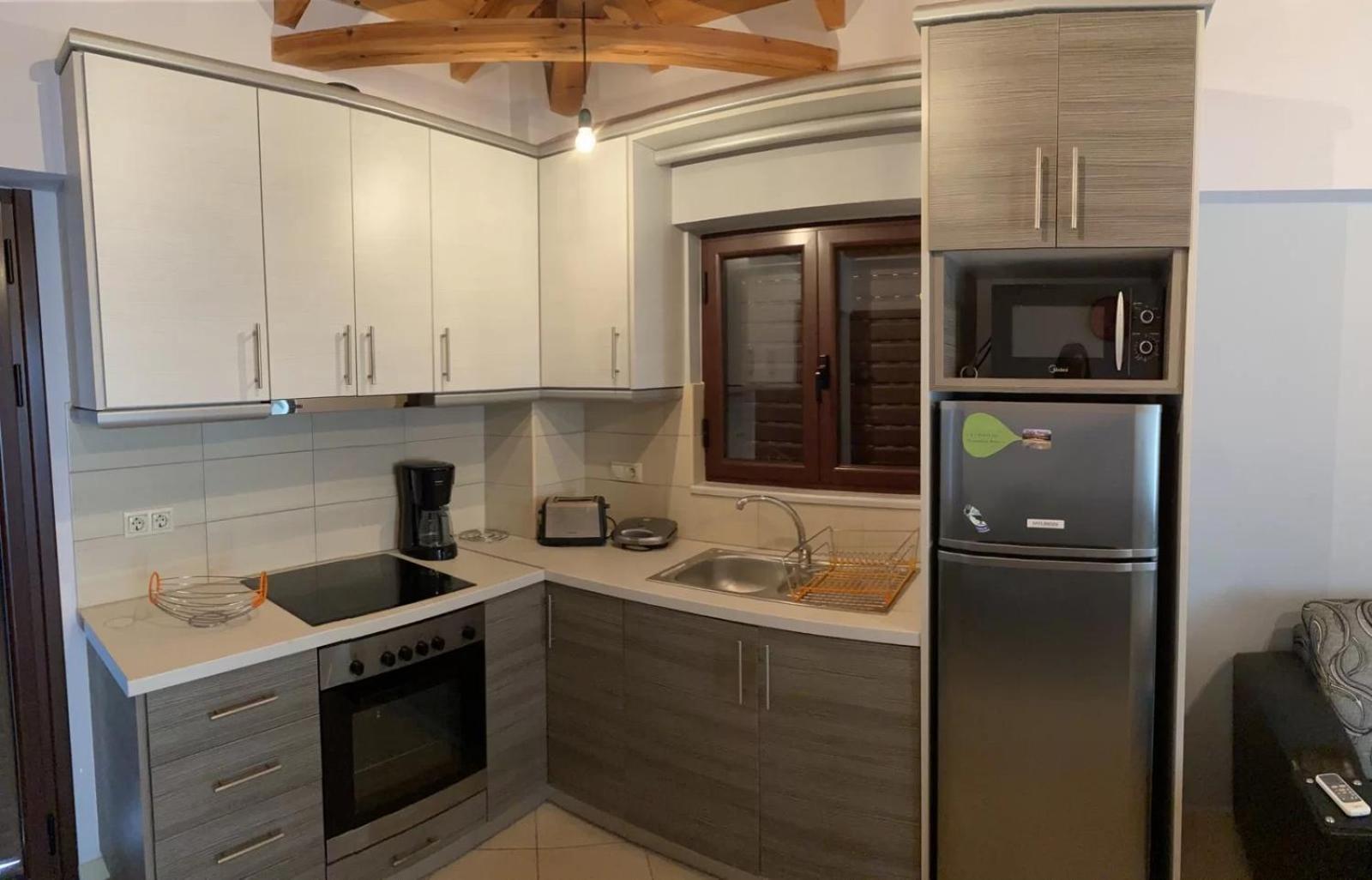 Villa Orestis - Stoupa Seaside Retreats Habitación foto