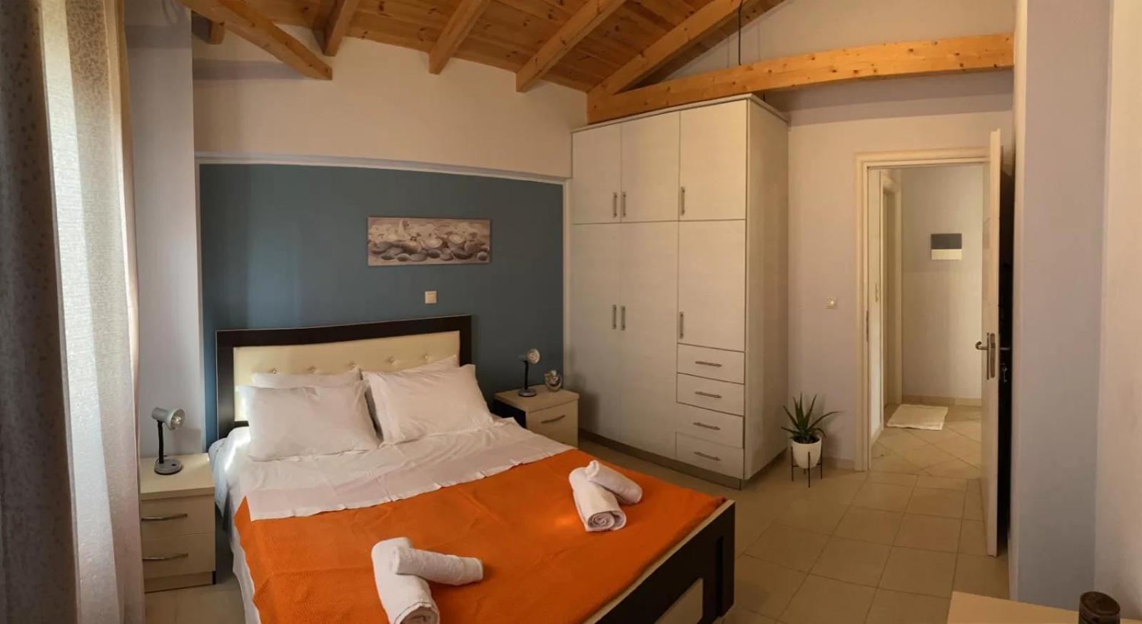 Villa Orestis - Stoupa Seaside Retreats Habitación foto